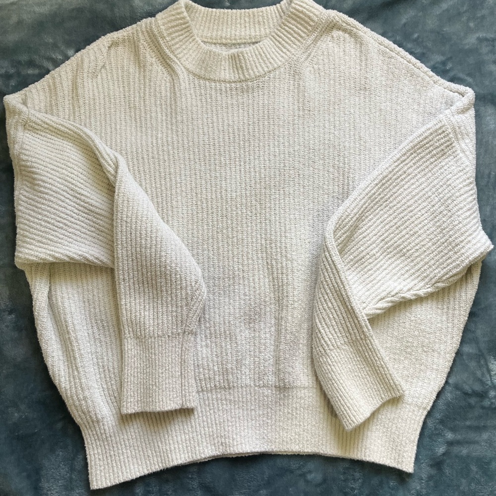 Abercrombie & Fitch Cream Crew Neck Sweater